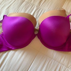 Victoria’s Secret Set of 2 Bras - 36D